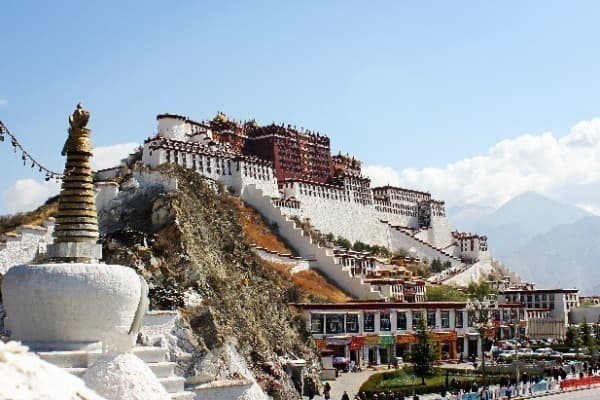 12-Day Yunnan & Eastern Tibet Tour